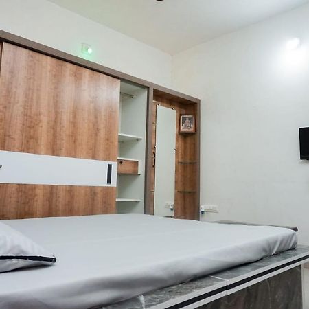 Mahadev Premium Homestay Garudeshwar Exterior photo